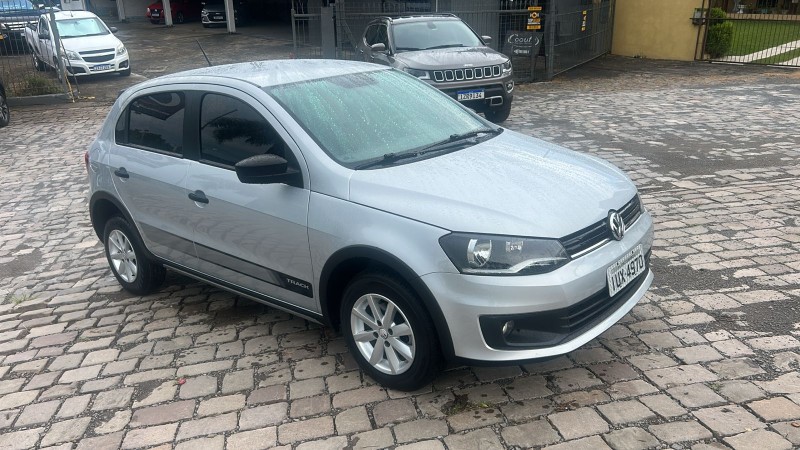 GOL 1.0 MI TRACK 8V FLEX 4P MANUAL - 2014 - FARROUPILHA