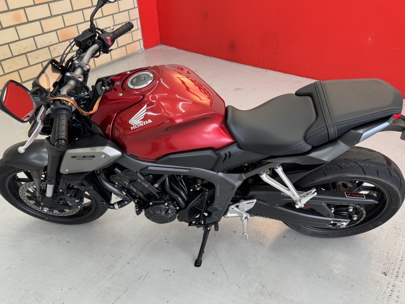 CB 650R  - 2024 - CAXIAS DO SUL