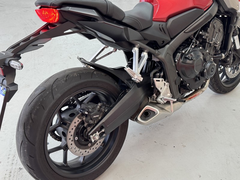 CB 650R  - 2024 - CAXIAS DO SUL