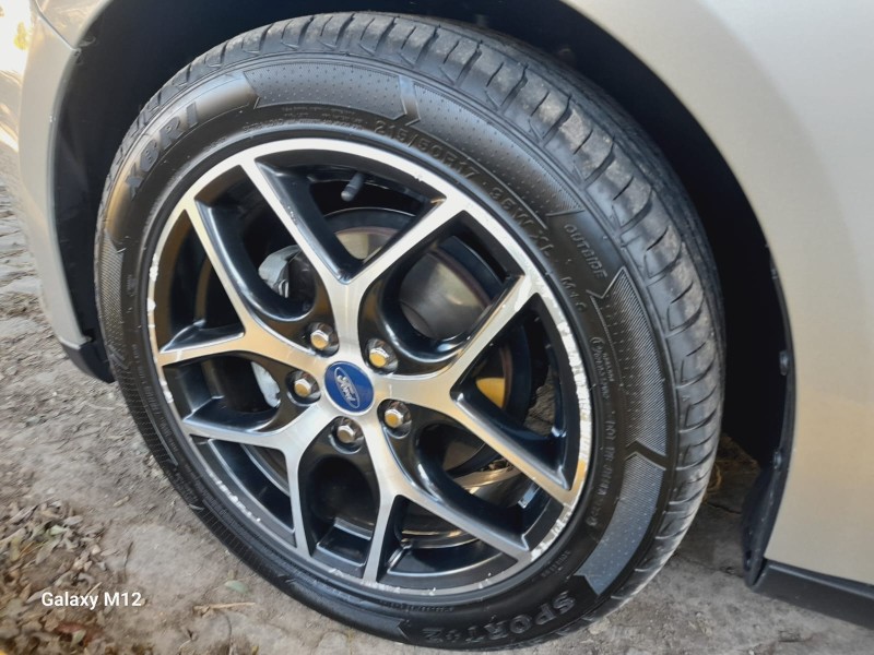 FOCUS 2.0 TITANIUM HATCH 16V FLEX 4P AUTOMÁTICO - 2016 - FARROUPILHA