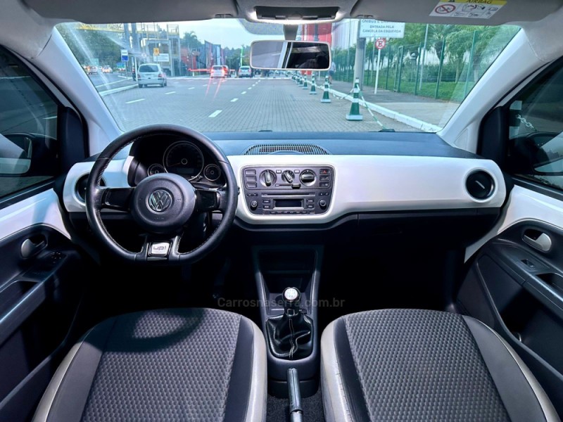UP 1.0 TSI CROSS 12V FLEX 4P MANUAL - 2017 - ESTâNCIA VELHA