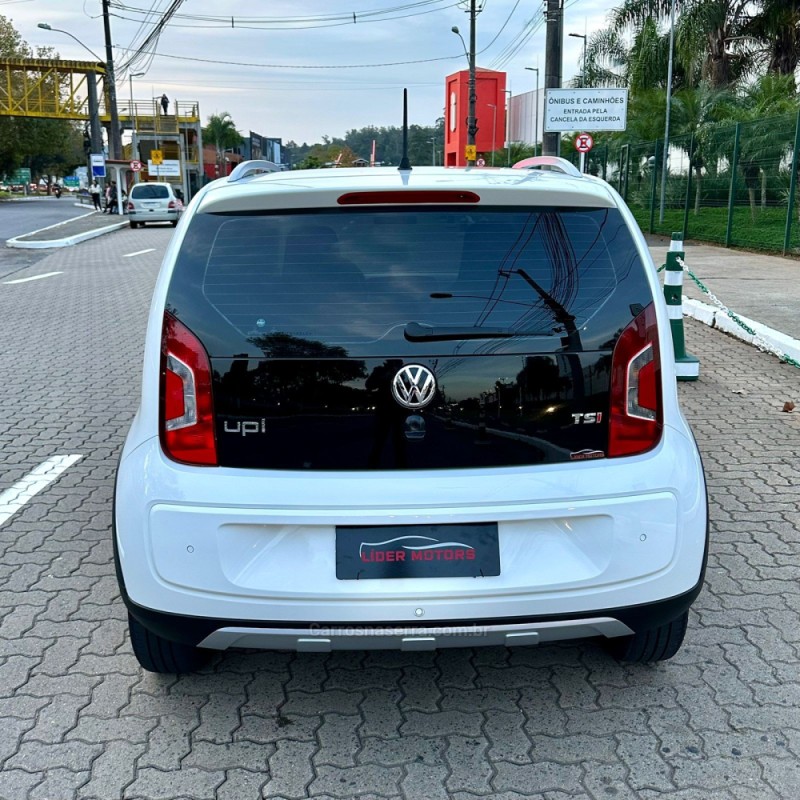 UP 1.0 TSI CROSS 12V FLEX 4P MANUAL - 2017 - ESTâNCIA VELHA