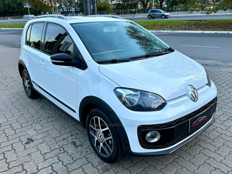 UP 1.0 TSI CROSS 12V FLEX 4P MANUAL - 2017 - ESTâNCIA VELHA