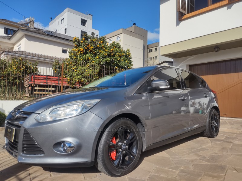 FOCUS 1.6 SE 16V FLEX 4P MANUAL - 2015 - CAXIAS DO SUL