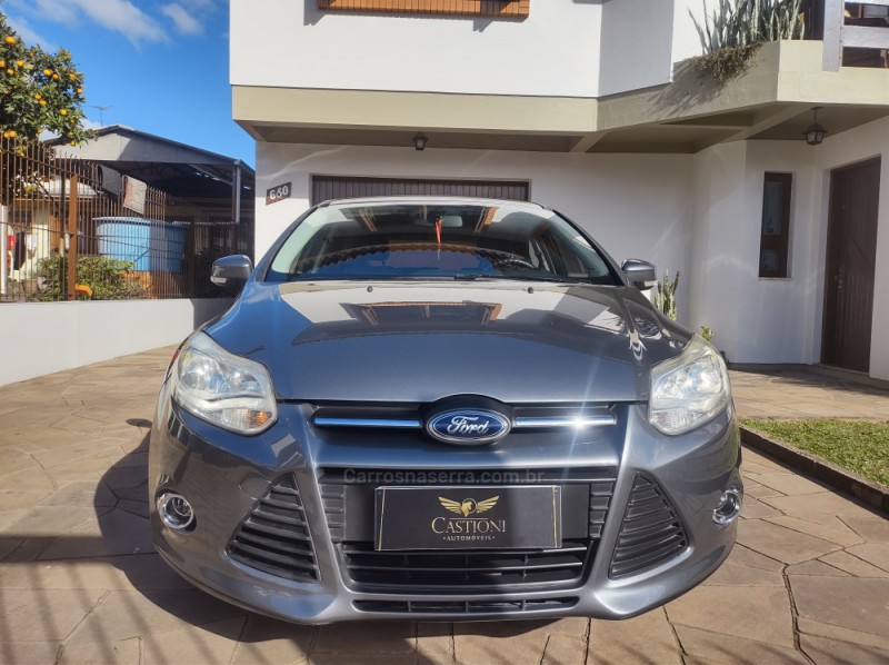 FOCUS 1.6 SE 16V FLEX 4P MANUAL - 2015 - CAXIAS DO SUL