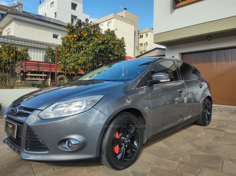 FOCUS 1.6 SE 16V FLEX 4P MANUAL - 2015 - CAXIAS DO SUL