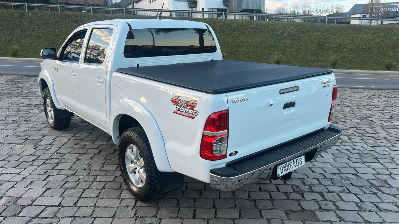 HILUX 3.0 SRV 4X4 CD 16V TURBO INTERCOOLER DIESEL 4P AUTOMÁTICO - 2014 - FARROUPILHA