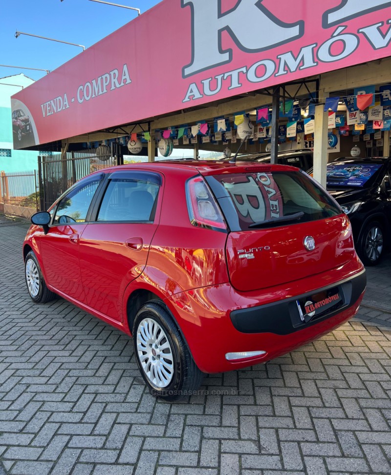 PUNTO 1.4 ATTRACTIVE 8V FLEX 4P MANUAL - 2013 - PAROBé