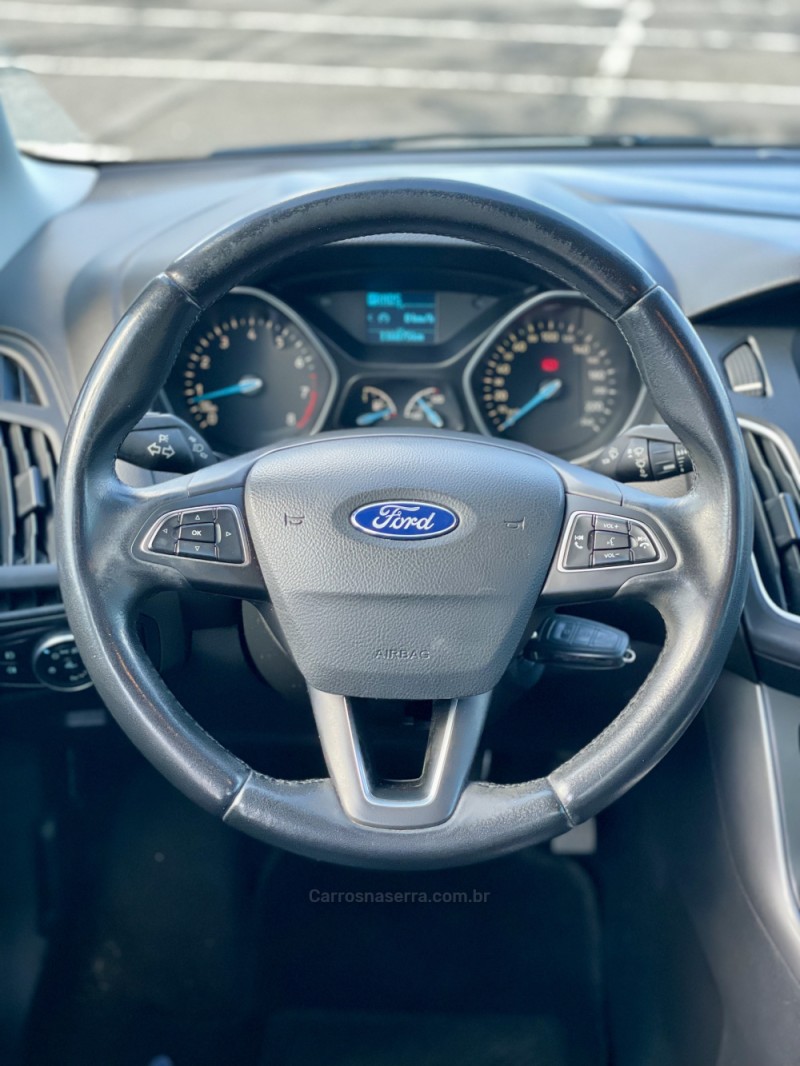 FOCUS 2.0 SE PLUS 16V FLEX 4P AUTOMÁTICO - 2018 - CAXIAS DO SUL