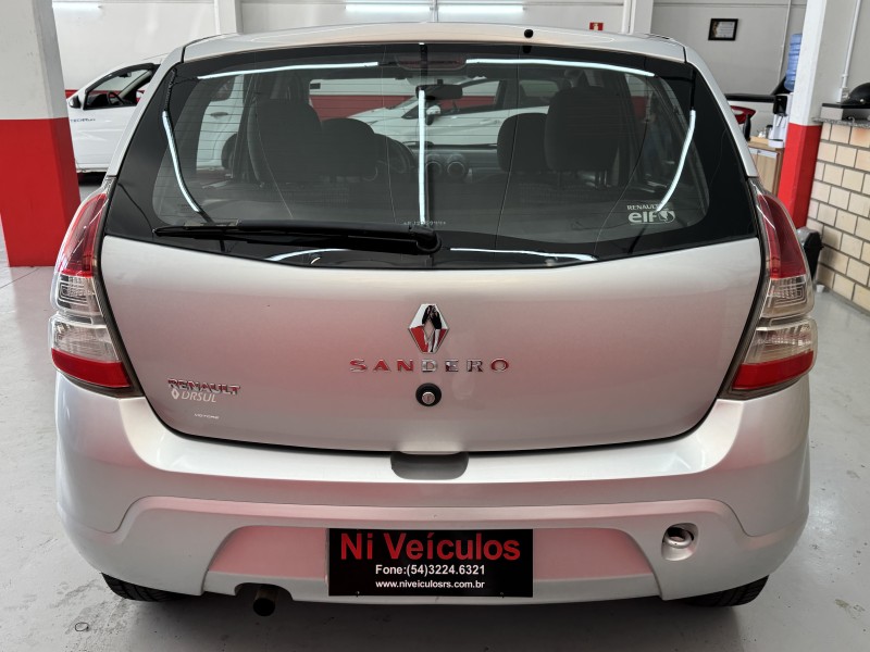 SANDERO 1.0 EXPRESSION 16V FLEX 4P MANUAL - 2014 - CAXIAS DO SUL