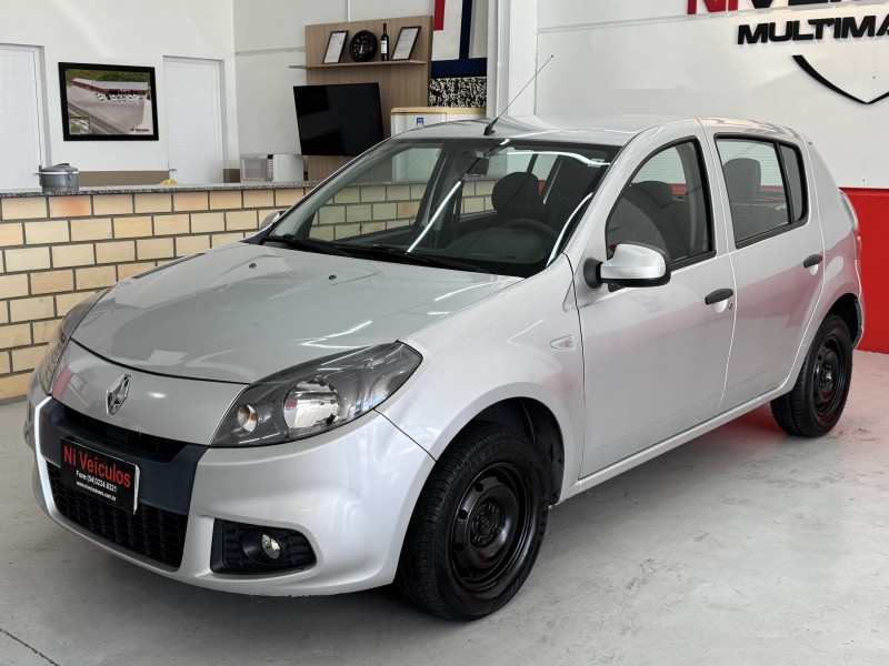 SANDERO 1.0 EXPRESSION 16V FLEX 4P MANUAL - 2014 - CAXIAS DO SUL