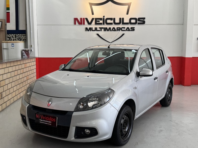sandero 1.0 expression 16v flex 4p manual 2014 caxias do sul