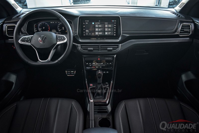 T-CROSS 1.4 HIGHLINE TSI 16V FLEX 4P AUTOMÁTICO - 2025 - SANTA CRUZ DO SUL