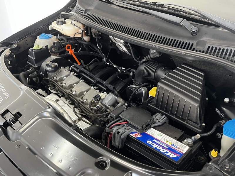 FOX 1.6 MI ITREND 8V FLEX 4P MANUAL - 2012 - BENTO GONçALVES