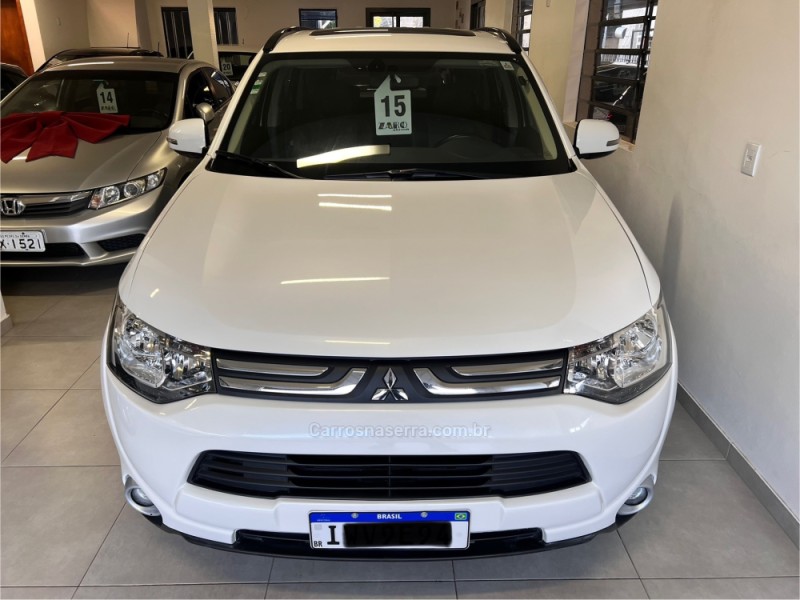 OUTLANDER 3.0 GT 4X4 V6 24V GASOLINA 4P AUTOMÁTICO - 2015 - CARLOS BARBOSA