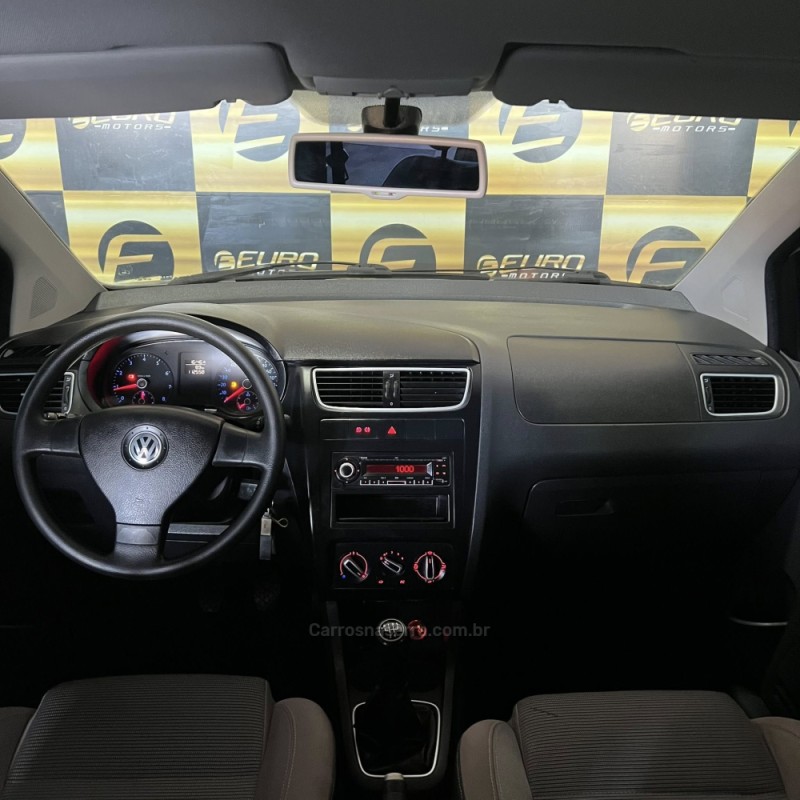 SPACEFOX 1.6 MI 8V FLEX 4P MANUAL - 2011 - PORTãO