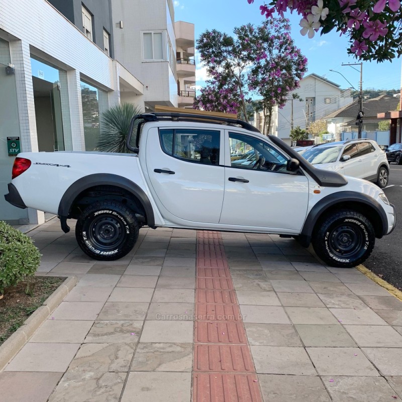 L200 SAVANA 3.2 4X4 16V TURBO INTERCOOLER DIESEL 4P MANUAL - 2016 - FLORES DA CUNHA
