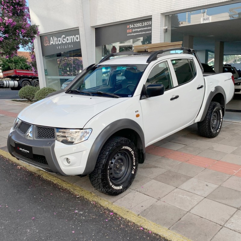 l200 savana 3.2 4x4 16v turbo intercooler diesel 4p manual 2016 flores da cunha