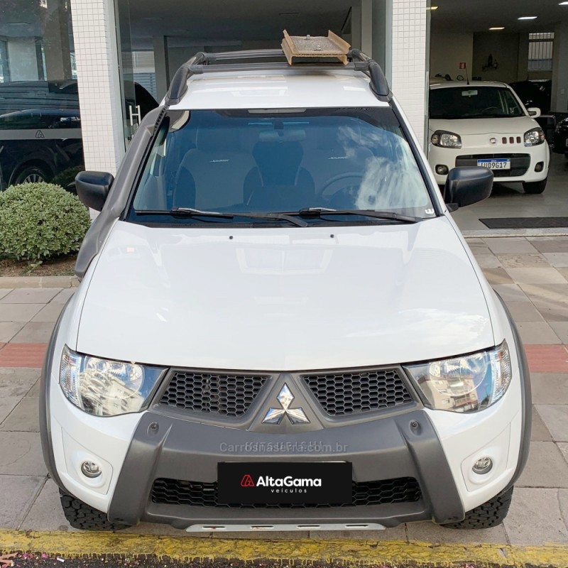 L200 SAVANA 3.2 4X4 16V TURBO INTERCOOLER DIESEL 4P MANUAL - 2016 - FLORES DA CUNHA