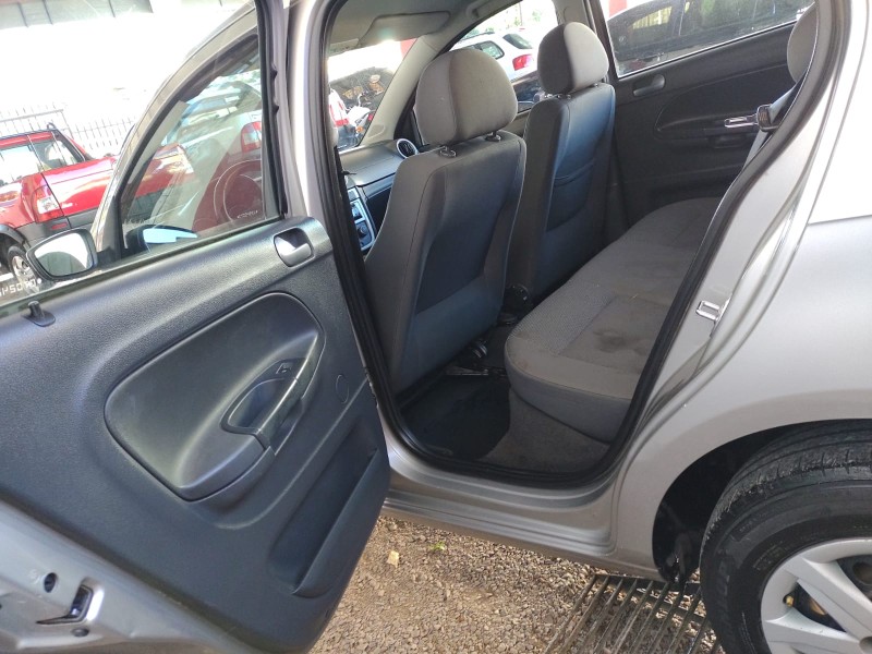 VOYAGE 1.0 MI TRENDLINE 8V FLEX 4P MANUAL - 2012 - CAXIAS DO SUL