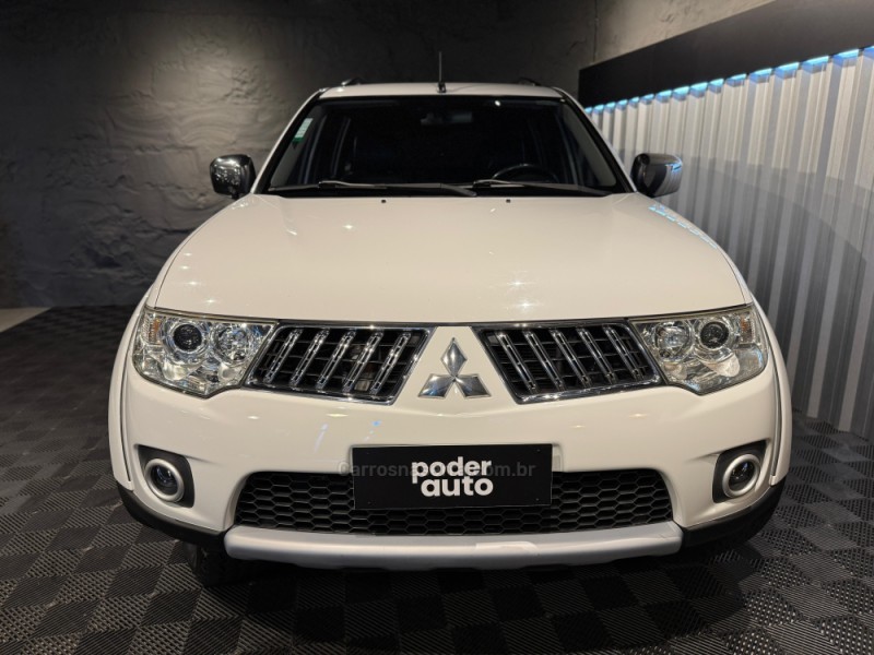 PAJERO DAKAR 3.2 4X4 16V 7 LUGARES TURBO INTERCOOLER DIESEL 4P AUTOMÁTICO - 2012 - FARROUPILHA