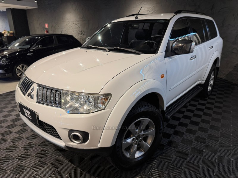 PAJERO DAKAR 3.2 4X4 16V 7 LUGARES TURBO INTERCOOLER DIESEL 4P AUTOMÁTICO - 2012 - FARROUPILHA