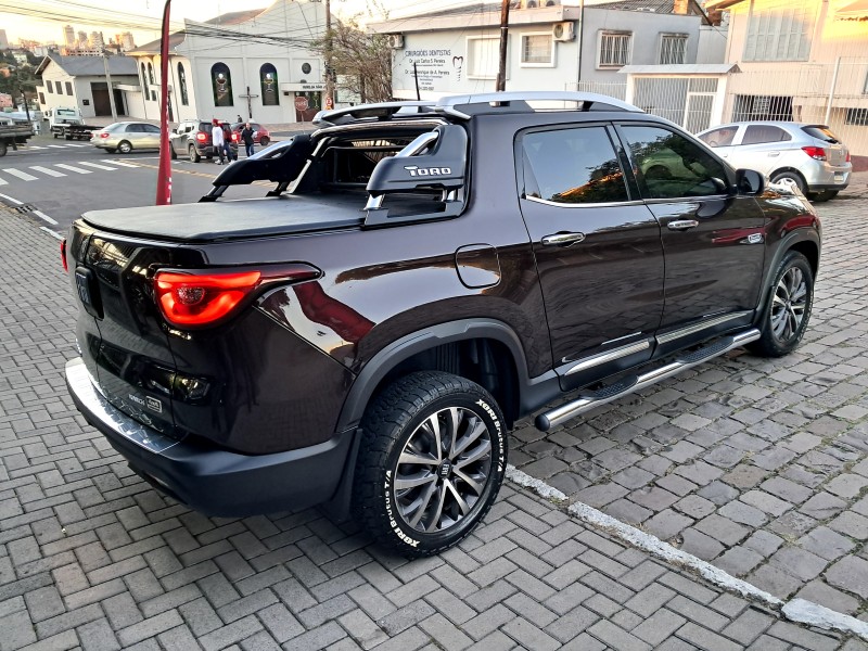 TORO 2.0 16V TURBO DIESEL RANCH AT 4X4 AUTOMÁTICO - 2022 - CAXIAS DO SUL