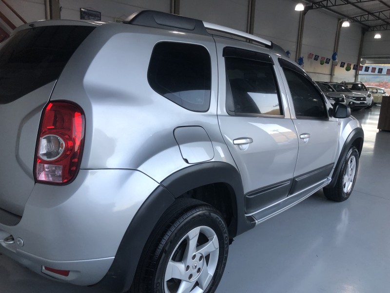 DUSTER 1.6 DYNAMIQUE 4X2 16V FLEX 4P MANUAL - 2013 - VALE REAL