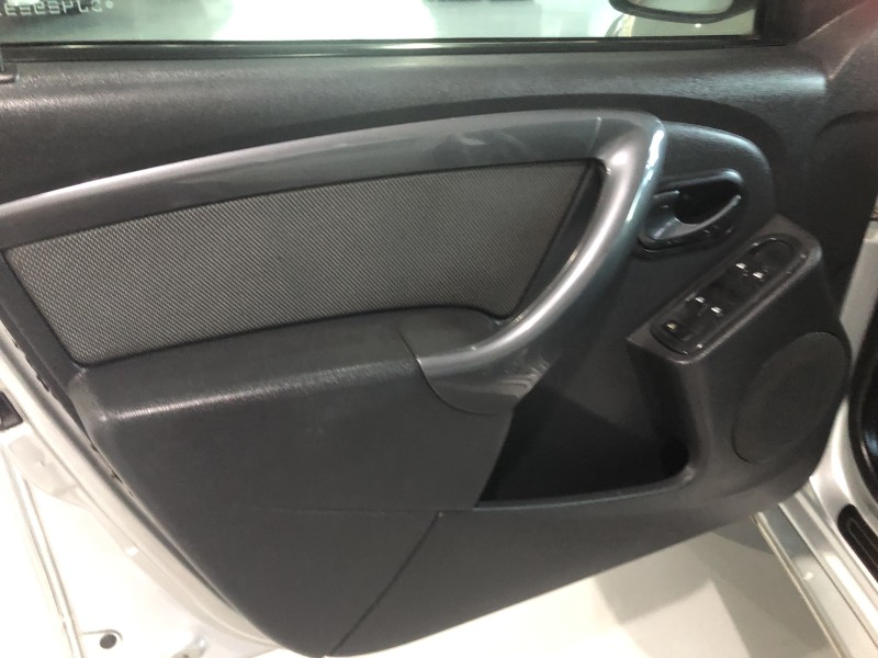 DUSTER 1.6 DYNAMIQUE 4X2 16V FLEX 4P MANUAL - 2013 - VALE REAL