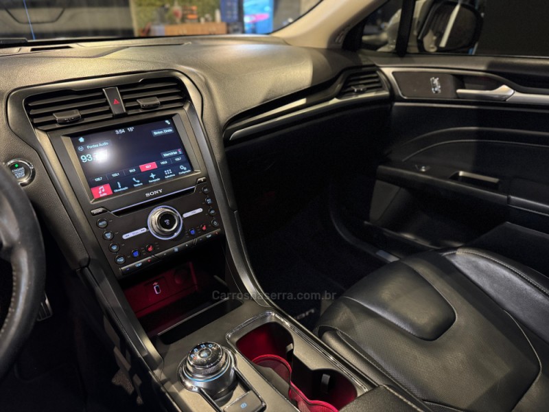FUSION 2.0 TITANIUM GTDI ECOBOOST AWD AUTOMÁTICO - 2017 - FARROUPILHA