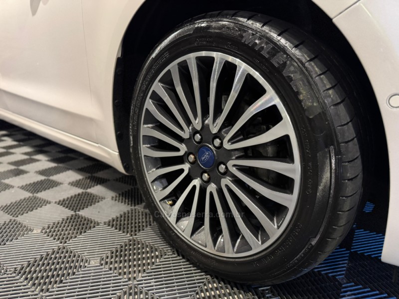 FUSION 2.0 TITANIUM GTDI ECOBOOST AWD AUTOMÁTICO - 2017 - FARROUPILHA