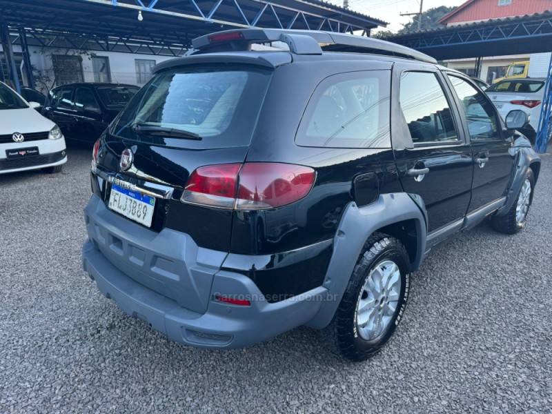 PALIO 1.8 MPI ADVENTURE LOCKER WEEKEND 8V FLEX 4P MANUAL - 2014 - IGREJINHA