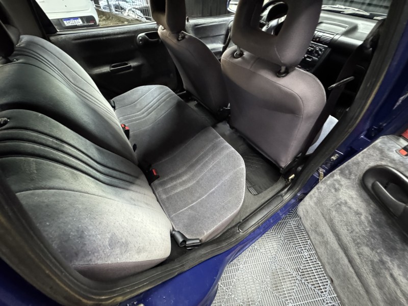 CORSA 1.6 MPFI GL WAGON 8V GASOLINA 4P MANUAL - 1999 - CAXIAS DO SUL