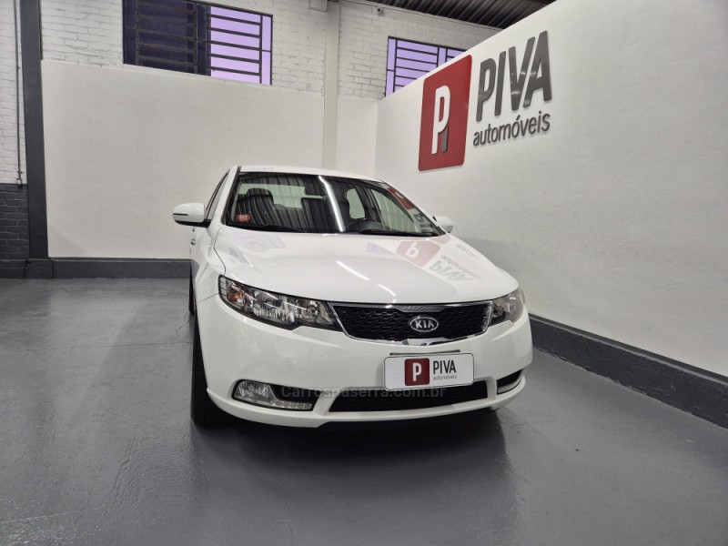 cerato 1.6 sx3 16v gasolina 4p automatico 2013 garibaldi