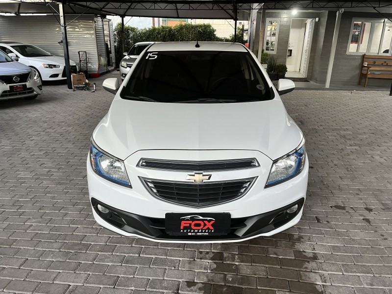 PRISMA 1.4 MPFI LTZ 8V FLEX 4P MANUAL - 2015 - CAXIAS DO SUL