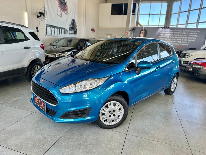 fiesta 1.5 se hatch 16v flex 4p manual 2014 caxias do sul