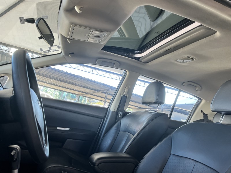 TIIDA 1.8 SL 16V FLEX 4P AUTOMÁTICO - 2012 - CAXIAS DO SUL