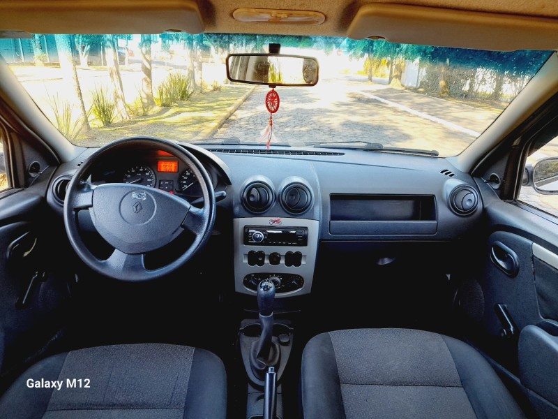 LOGAN 1.0 EXPRESSION 16V FLEX 4P MANUAL - 2008 - FARROUPILHA