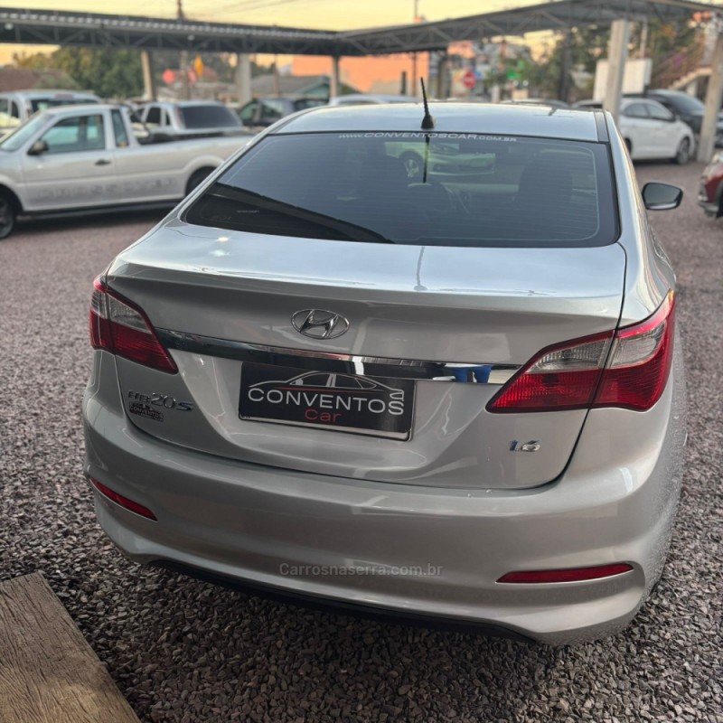 HB20S 1.6 COMFORT PLUS 16V FLEX 4P MANUAL - 2016 - LAJEADO