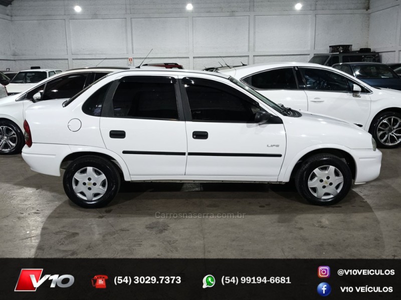 CLASSIC 1.0 MPFI LIFE 8V FLEX 4P MANUAL - 2009 - CAXIAS DO SUL