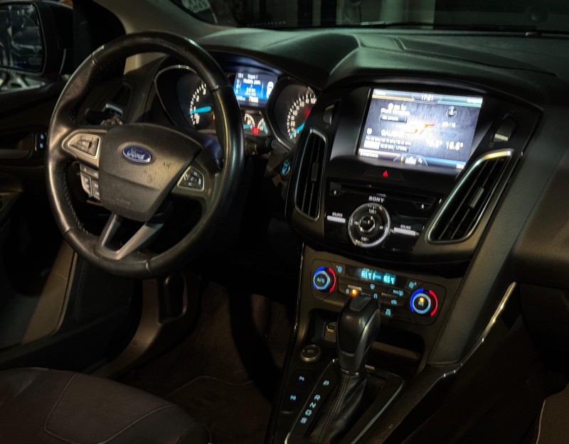 FOCUS 2.0 TITANIUM PLUS HATCH 16V FLEX 4P AUTO - 2016 - CAXIAS DO SUL