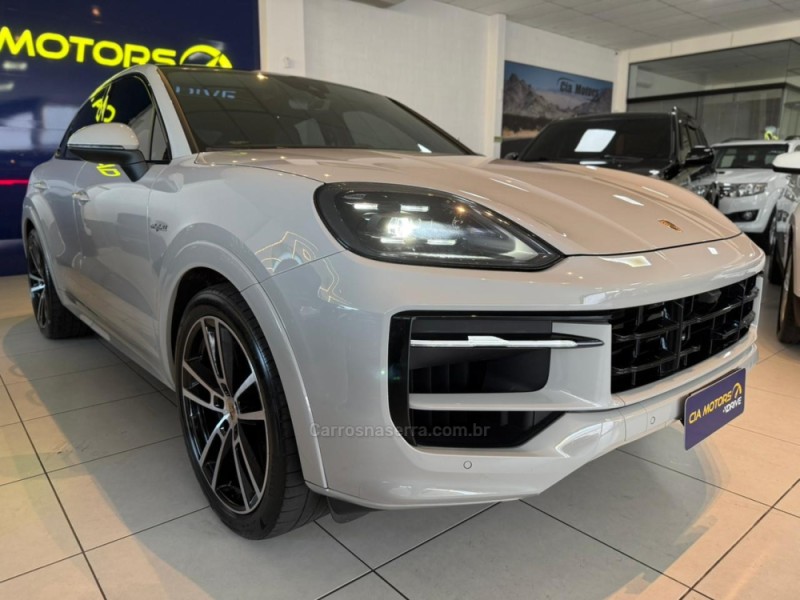 CAYENNE 3.0 V6 COUPÉ AWD HIBRIDO AUTOMÁTICO - 2024 - SãO LEOPOLDO