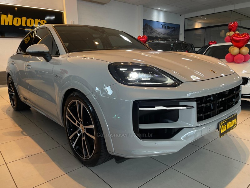 CAYENNE 3.0 V6 COUPÉ AWD HIBRIDO AUTOMÁTICO - 2024 - SãO LEOPOLDO