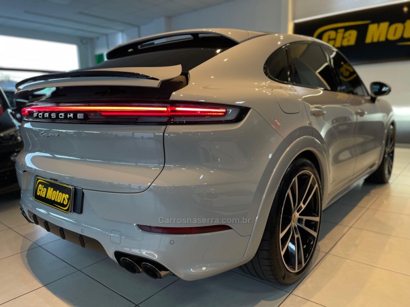 CAYENNE 3.0 V6 COUPÉ AWD HIBRIDO AUTOMÁTICO - 2024 - SãO LEOPOLDO
