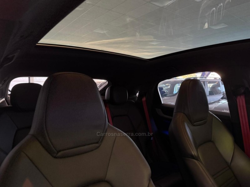 CAYENNE 3.0 V6 COUPÉ AWD HIBRIDO AUTOMÁTICO - 2024 - SãO LEOPOLDO