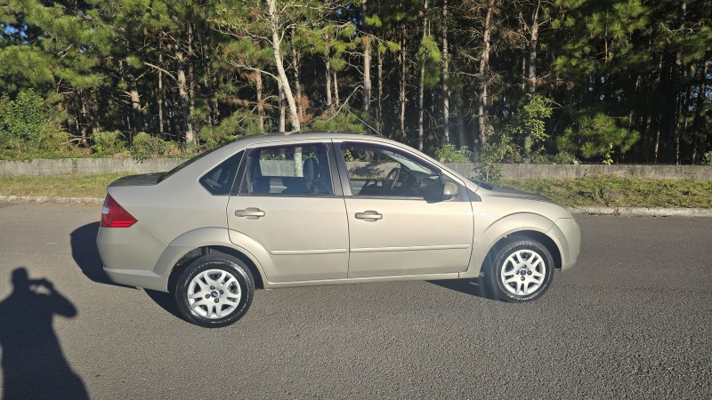 FIESTA 1.6 MPI 8V GASOLINA 4P MANUAL - 2009 - BENTO GONçALVES