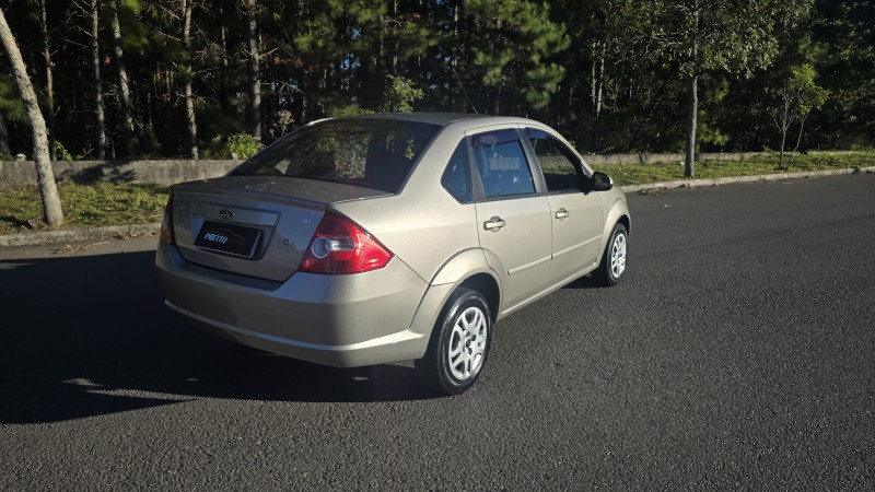 FIESTA 1.6 MPI 8V GASOLINA 4P MANUAL - 2009 - BENTO GONçALVES