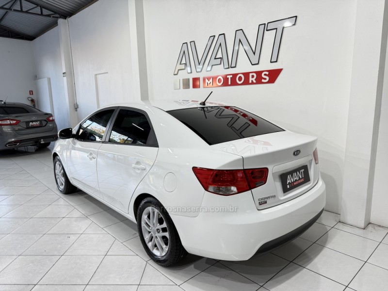 CERATO 1.6 EX3 SEDAN 16V GASOLINA 4P MANUAL - 2011 - NOVO HAMBURGO