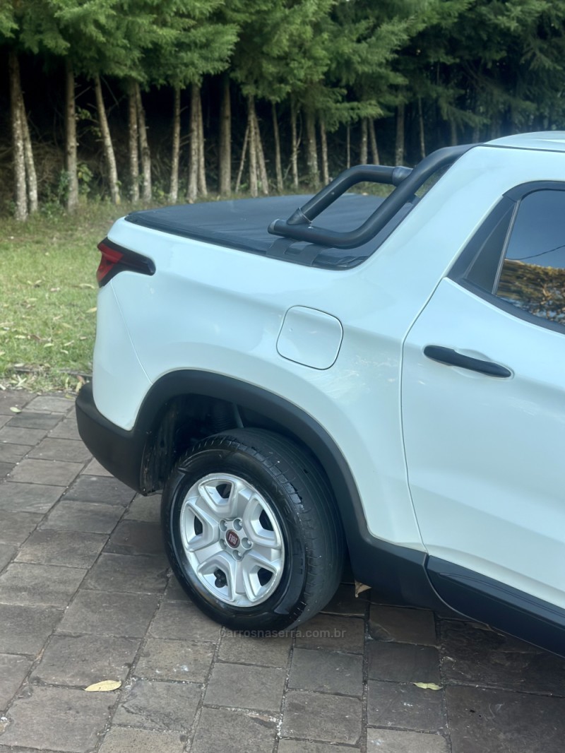TORO 1.8 16V ENDURANCE FLEX 4P MANUAL - 2021 - CAXIAS DO SUL