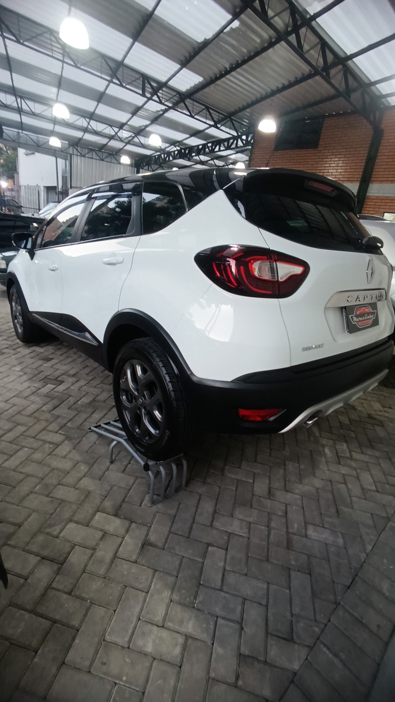 CAPTUR 1.6 16V SCE FLEX ZEN MANUAL - 2018 - CAXIAS DO SUL